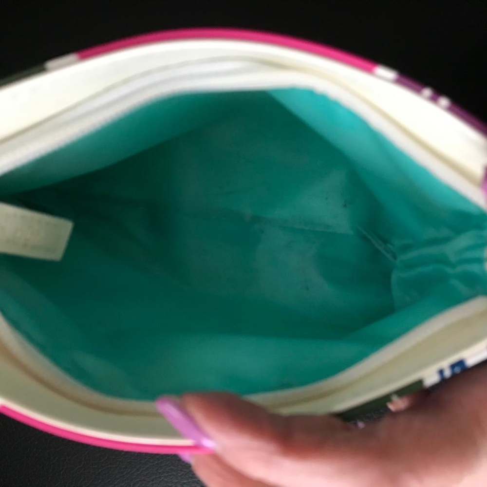 Pür Pouch - Picture 3 of 5